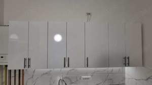 Mobila bucatarie modulara corpuri superiare MDF lucios alb, ca NOUA, 220cm