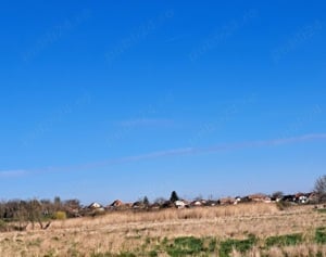 Vand teren intravilan in Barateaz 