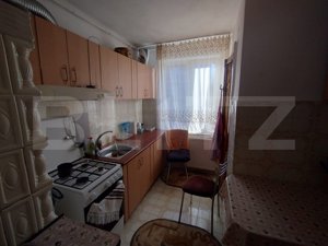 Apartament 3 camere,60 mp,etaj 1,parcare,garaj,zona centrala oras Nasaud - imagine 2