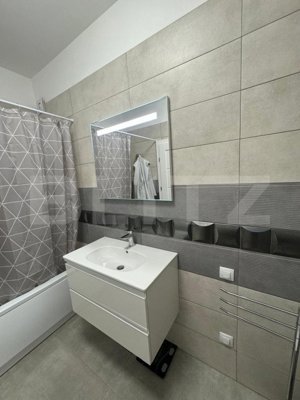 Apartament 2 camere , 111 mp, zona Piata Chiriac - imagine 13