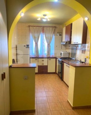 Apartament 3 camere, 67 mp, Targu Cucu - imagine 5