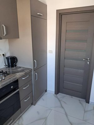 Apartament 3 camere, utilat si mobilat, Radauti - imagine 7