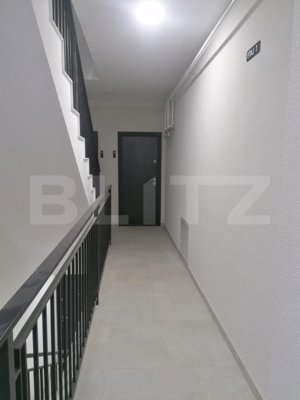 Apartament cu o camera ,etaj 2 , balcon, parcare , zona exclusivista, Lidl Giroc - imagine 2