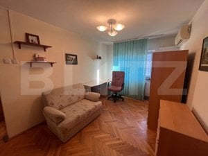 Apartament cu 3 camere, 67,5 mp, zona Soarelui - imagine 6