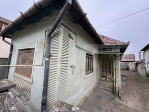 Casa individuală, Barabant, teren 1096 mp, toate utilitățile