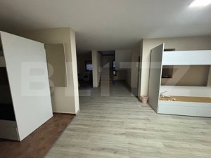 Casa de vanzare, cu 5 camere, 351 mp, Zalau - imagine 5