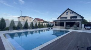 Vila de lux, 600 mp, 1507 mp teren, cinema, piscina incalzita, zona Ford