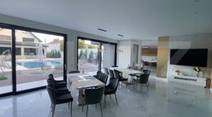 Vila de lux, 600 mp, 1507 mp teren, cinema, piscina incalzita, zona Ford - imagine 16