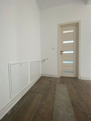 Apartament 3 camere, semidecomandat,62 mp utili,etaj P/3 -Torontalului - imagine 9