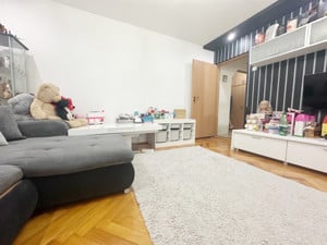 Apartament 3 camere, decomandat, 86 mp utili, etaj 4/4, zona Girocului - imagine 2