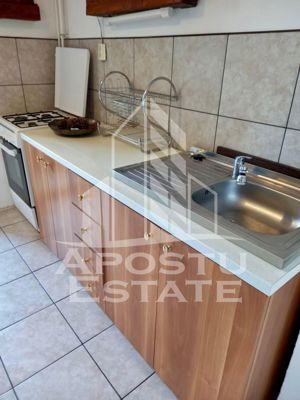 Apartament 2 camere,decomandat,centrala proprie,zona Aradului - imagine 5