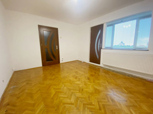 Apartament 2 camere, semidecomandat, 55mp utili,etaj 4/4 , zona Cetatii - imagine 3