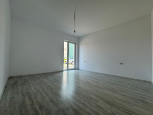 Apartament 4 camere, decomandat, 140mp utili, etaj P/4 -Dumbravita - imagine 5