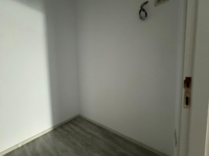 Apartament 4 camere, decomandat, 140mp utili, etaj P/4 -Dumbravita - imagine 11