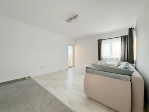 Apartament 3 camere, decomandat, 58mp utili, etaj 3/3 -Giroc - imagine 4