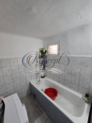 Apartament cu parcare, zona Semicentrala - imagine 8