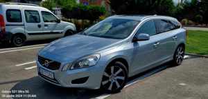 Volvo V 60 2.4 D6 Plug-in Hybrid Summum AWD - imagine 3