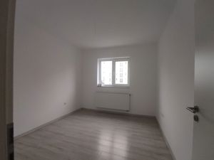 Inchiriere apartament 3 camere nemobilat Avantgarden 3 faza 5 - imagine 15