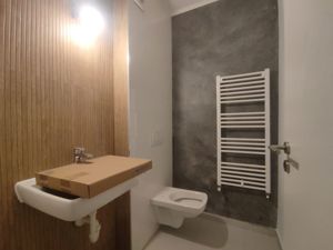 Inchiriere apartament 3 camere nemobilat Avantgarden 3 faza 5 - imagine 7