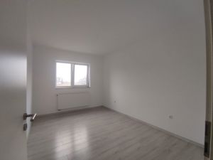 Inchiriere apartament 3 camere nemobilat Avantgarden 3 faza 5 - imagine 9