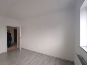 Inchiriere apartament 3 camere nemobilat Avantgarden 3 faza 5 - imagine 10