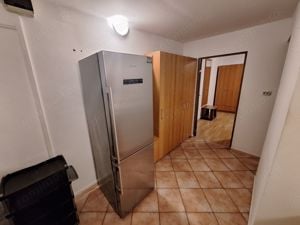 230 Euro!!! Apartament cu 1 camera decomandat Et 3 - imagine 7