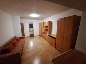 230 Euro!!! Apartament cu 1 camera decomandat Et 3 - imagine 2