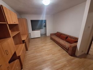 230 Euro!!! Apartament cu 1 camera decomandat Et 3 - imagine 3