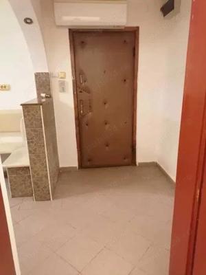 Apartament cu 3 camere în Calea Lipovei decomandat - imagine 6