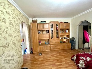 De vânzare apartament cu 2 camere semidecomandat, zona Primăverii.  - imagine 2