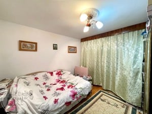 De vânzare apartament cu 3 camere decomandat, zona Piața Mare  - imagine 3