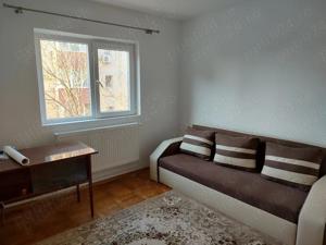 Apartament cu 4 camere în Calea Girocului decomandat - imagine 10