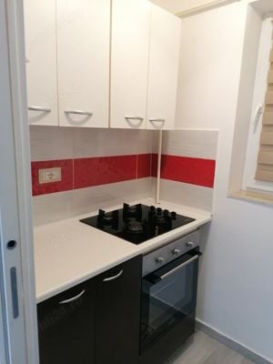  Apartament cu 3 camere, strada Aleea Pinului- zona Bulevard, etajul 3 - imagine 8