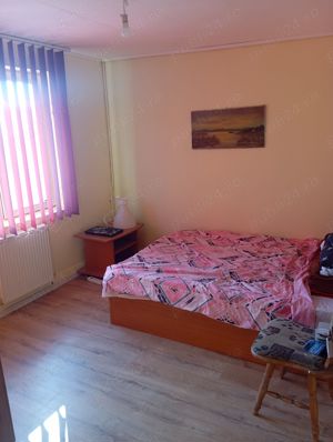 Vând apartament 3 camere 