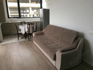 Vand apartament cu doua camere