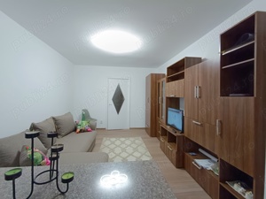 Vând apartament cu două camere  - imagine 2