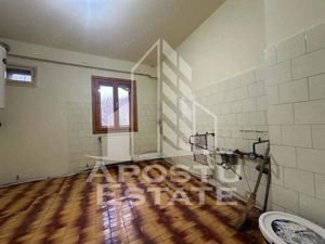 Apartament cu 3 camere, etajul 1, zona Sagului - imagine 4