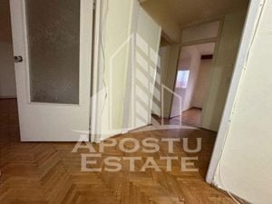 Apartament cu 3 camere, etajul 1, zona Sagului - imagine 5