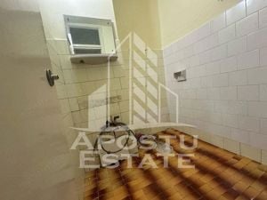 Apartament cu 3 camere, etajul 1, zona Sagului - imagine 7