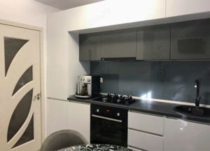 apartament cu 3 camere zona TORONTALULUI la 140.000 euro - imagine 4