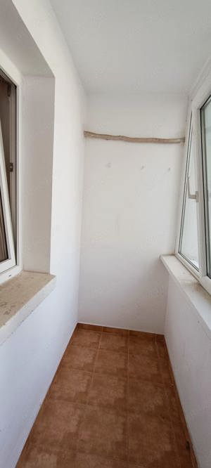 Vand apartament 1 cameră Ramnicu Valcea, str. Republicii, et. 1 - imagine 6