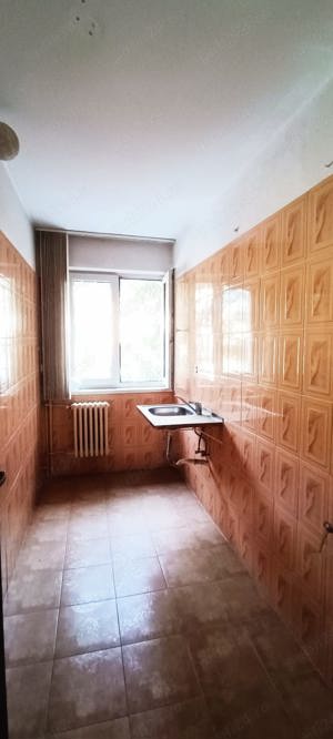 Vand apartament 1 cameră Ramnicu Valcea, str. Republicii, et. 1 - imagine 7