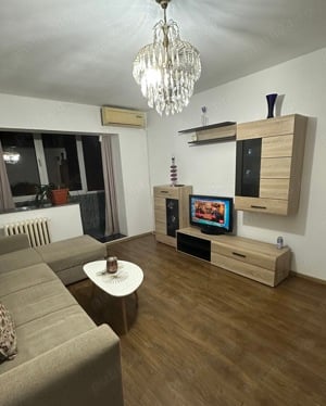 Inchiriez apartament 3 camere, zona Dacia - imagine 2