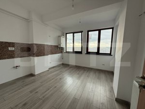 Apartament 3 camere, 80 mp, bloc nou, zona Burdujeni - imagine 4