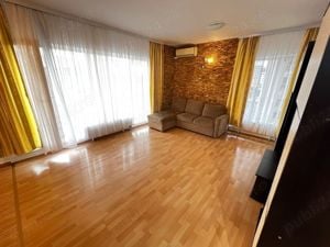 apartament 2 camere rasarit de soare - imagine 2