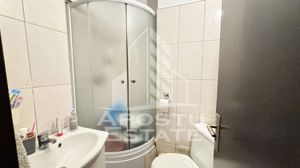 Apartament cu 3 camere, garaj si boxa, centrala proprie, Dambovita - imagine 5