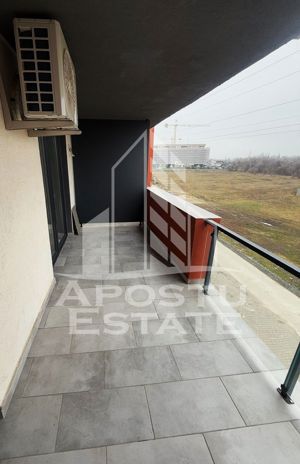 Apartamen 2 camere , centrala proprie , loc de parcare subteran ! - imagine 9