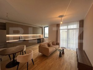 Apartament decomandat cu 2 camere, 52 mp, zona Take Ionescu