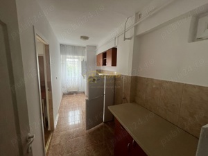 Apartament o camera de inchiriat, zona Pacurari - imagine 6