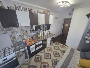 Apartament la mansarda Valea Aurie - imagine 4